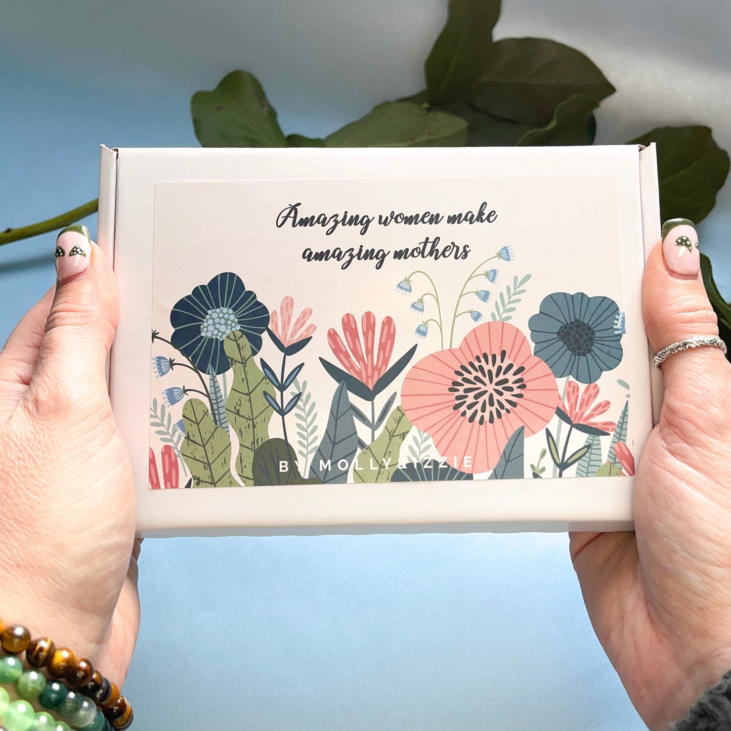 Amazing Mother's Letter Box Gift Set